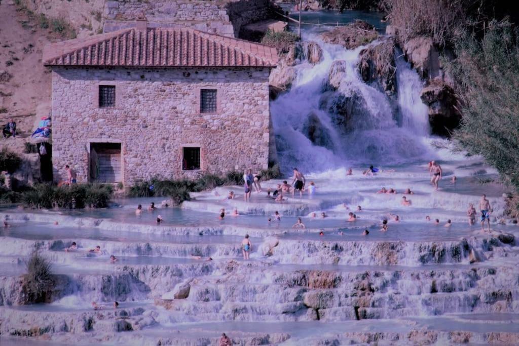 Le Casette Country House 2 Petricci Εξωτερικό φωτογραφία