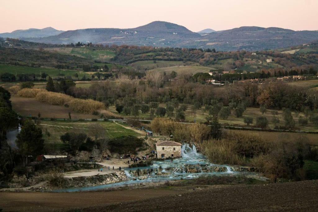 Le Casette Country House 2 Petricci Εξωτερικό φωτογραφία